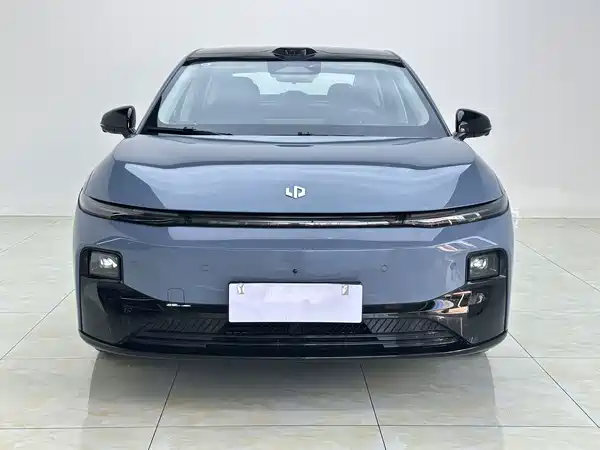 Leapmotor B01 2025