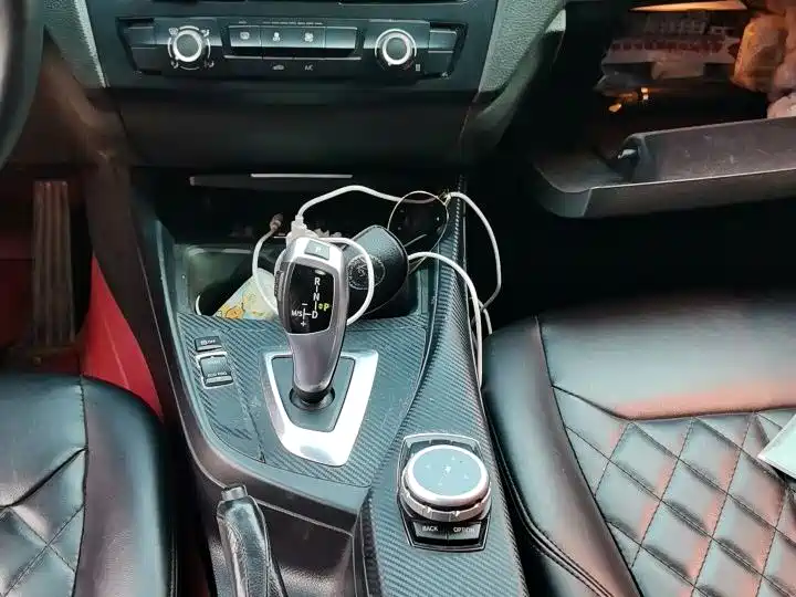 BMW 1 Series 2015 — фото 20