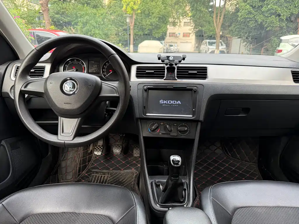 Skoda Rapid Spaceback 2017