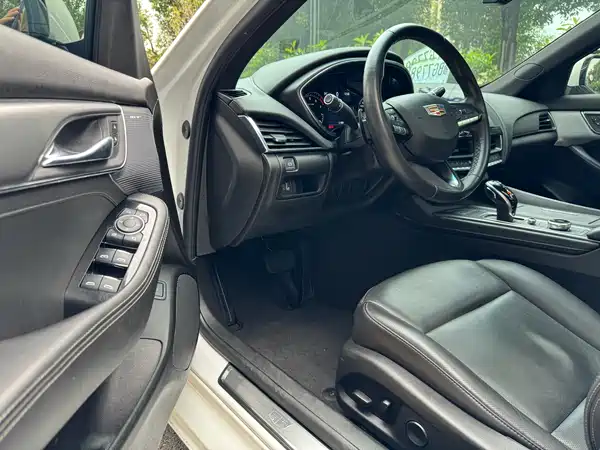Cadillac CT5 2019
