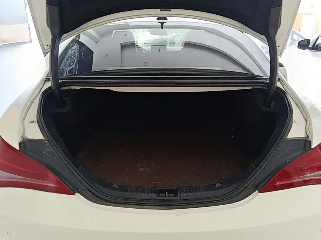 Mercedes-Benz CLA 2015 — фото 19