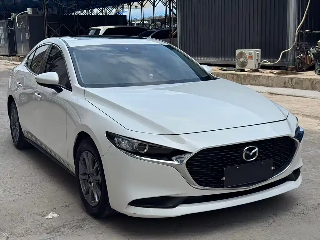 Mazda 3 Axela 2021