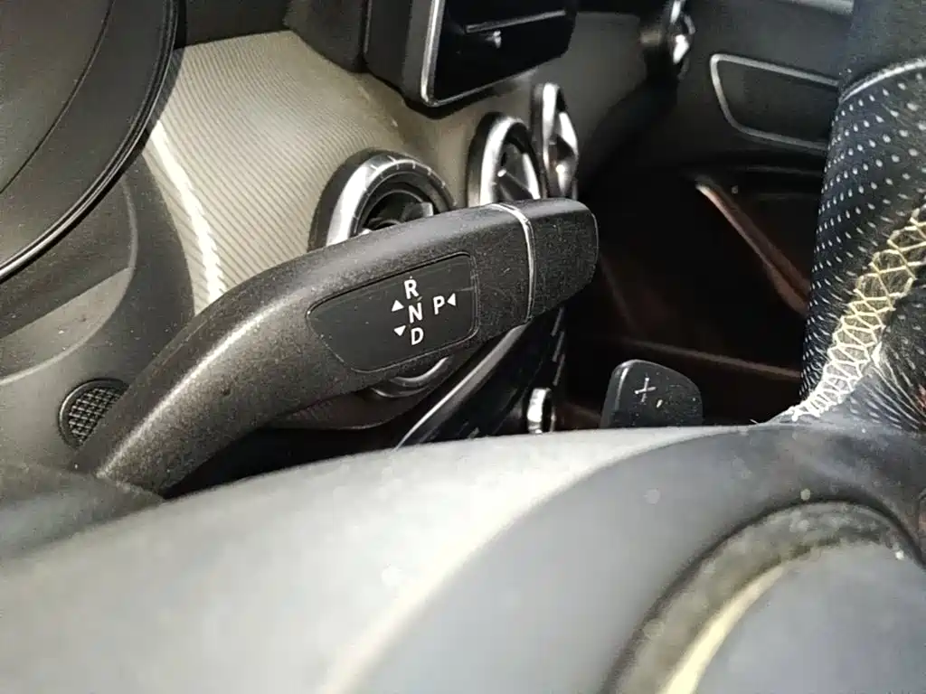 Mercedes-Benz CLA 2015 — фото 14