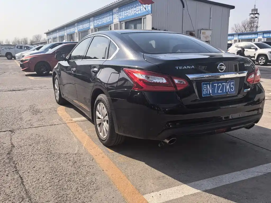 Nissan Teana 2017 — фото 6