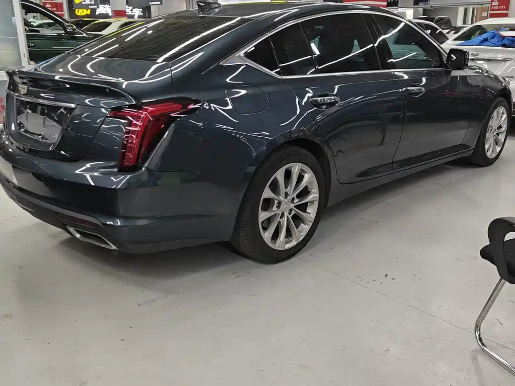 Cadillac CT5 2021 — фото 11