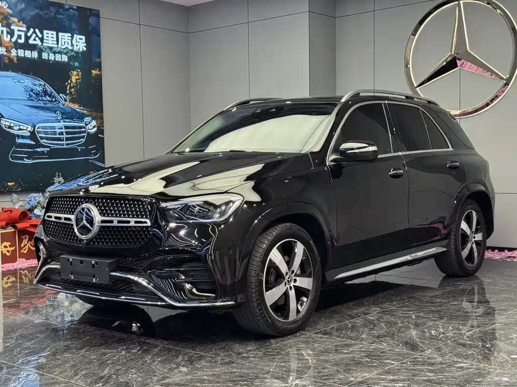 Mercedes-Benz GLE 2024 — фото 1