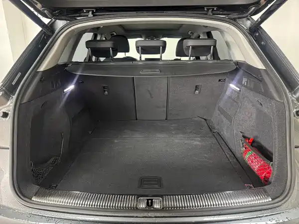 Audi Q5L 2022