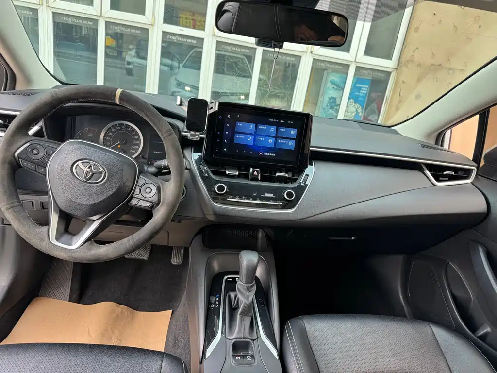 Toyota Corolla 2020 — фото 10