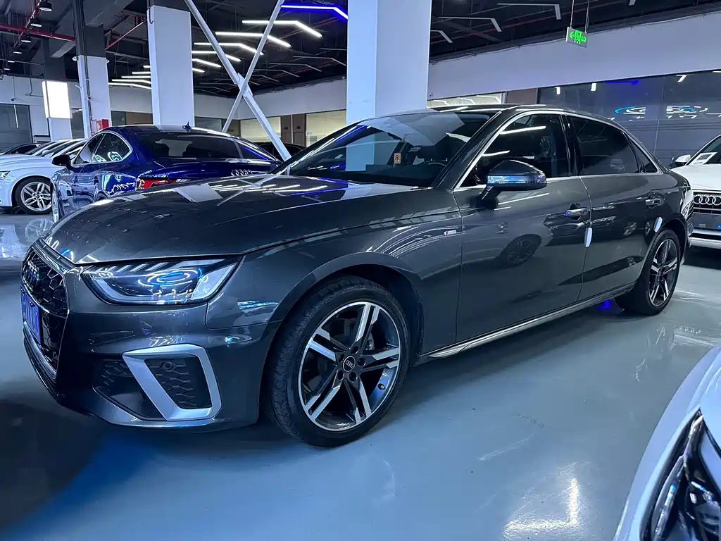 Audi A4L 2022