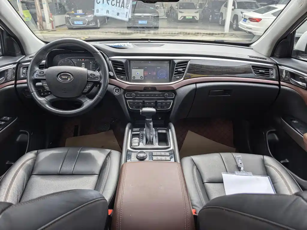 GAC Motor Trumpchi GS8 2018 — фото 9