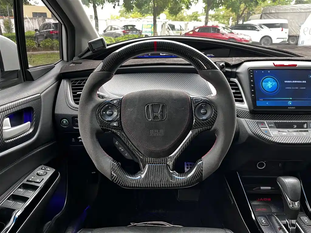 Honda Jade 2018 — фото 13