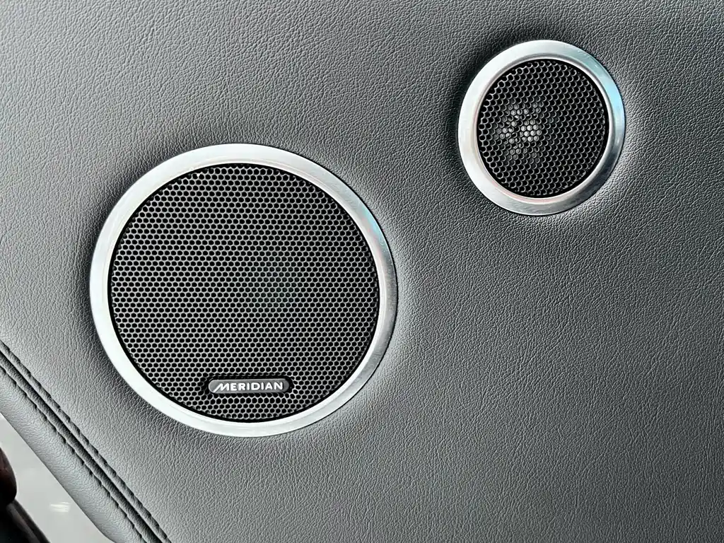 Land Rover Range Rover 2021 — фото 22