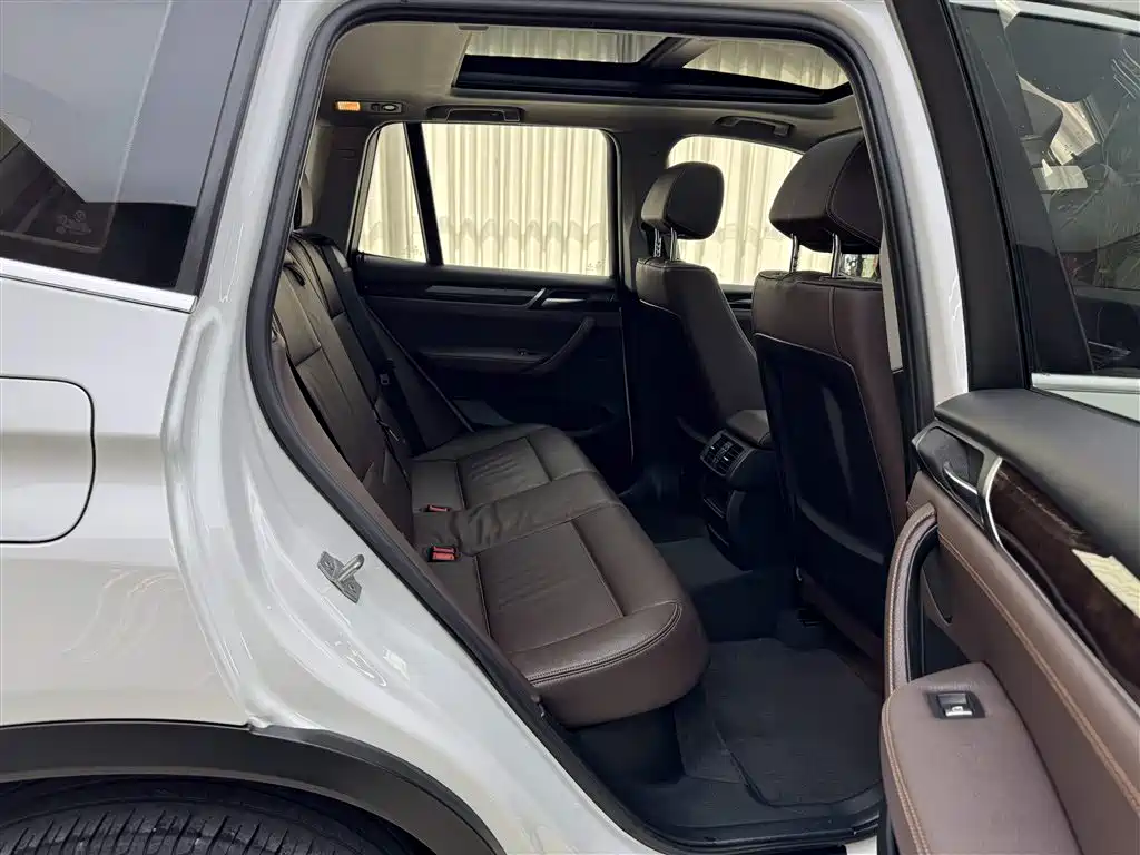 BMW X3 2015 — фото 13