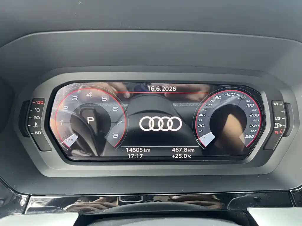 Audi A3 2023 — фото 22