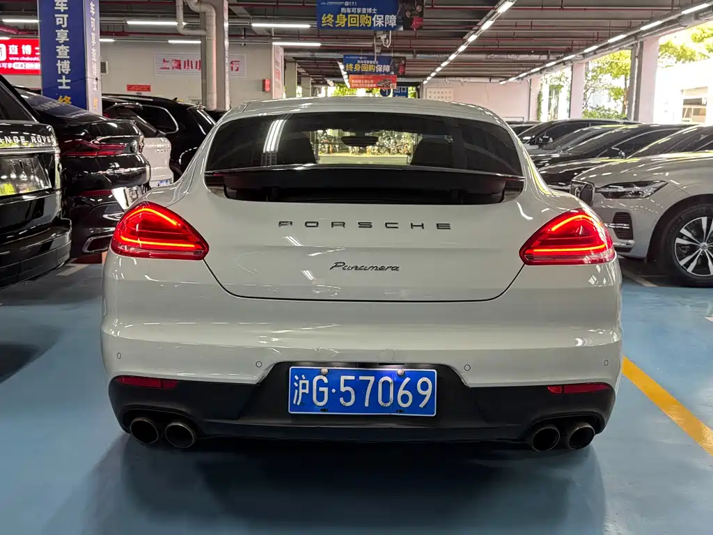 Porsche Panamera 2016 — фото 11