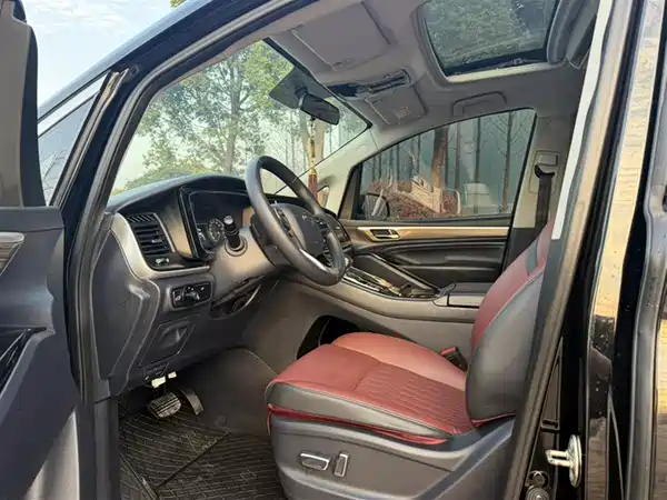 GAC Trumpchi M8 2021