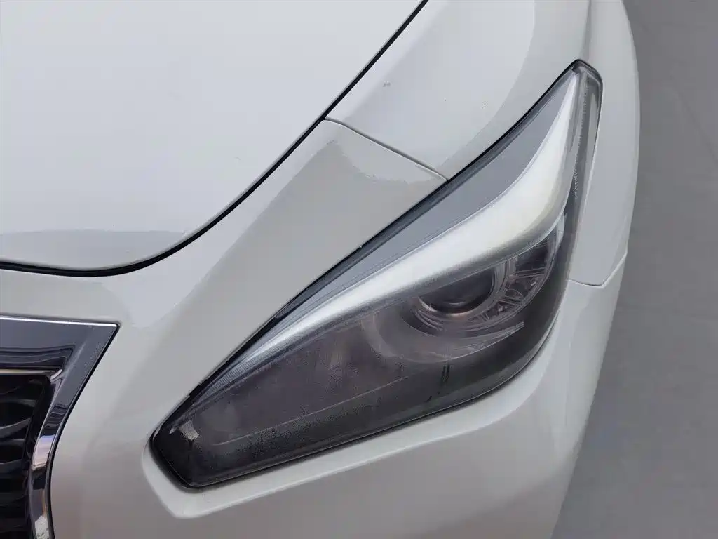 Infiniti Q70 2017