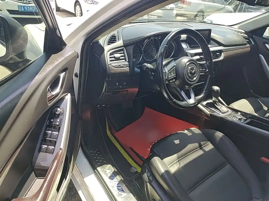 Mazda Atenza 2018 — фото 15