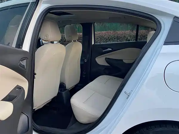 Buick Excelle 2019