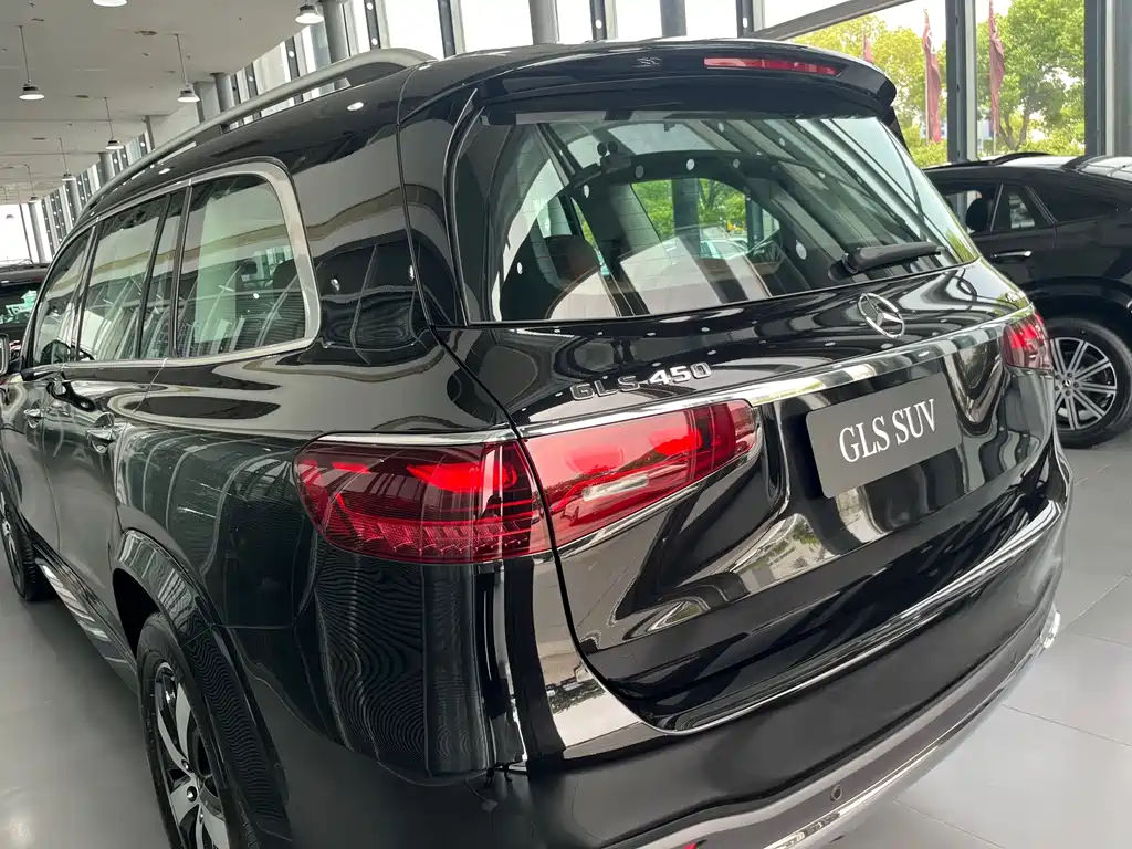 Mercedes-Benz GLS — фото 5