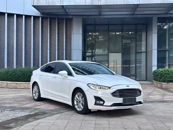 Ford Mondeo 2022