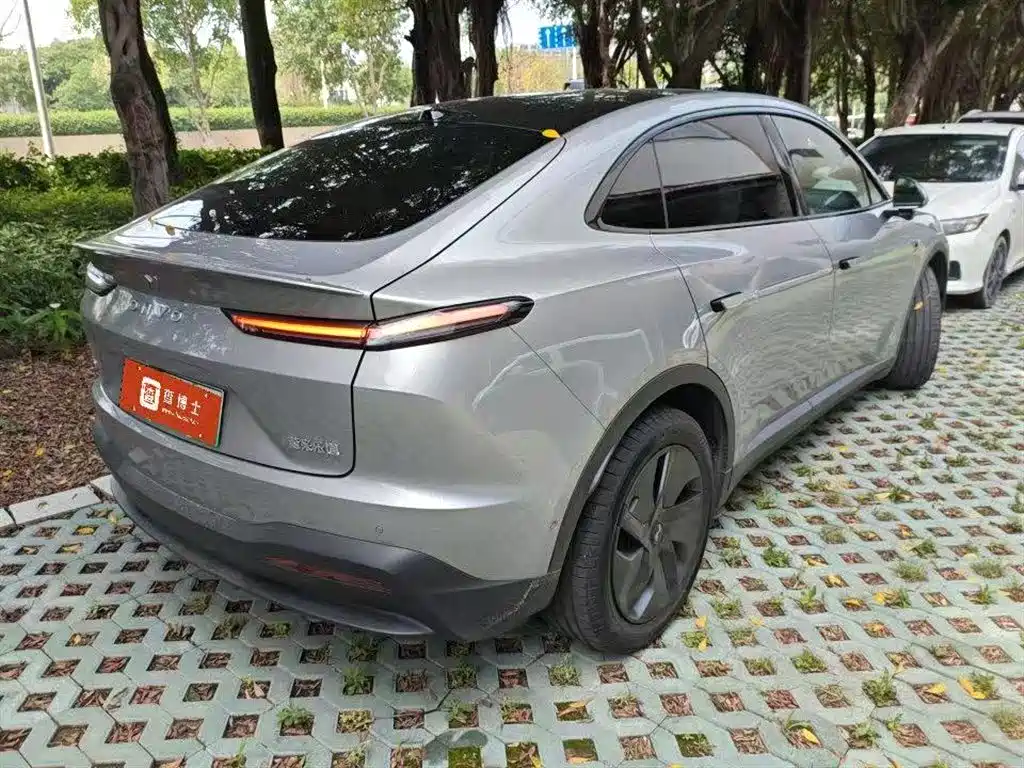ONVO L60 2025