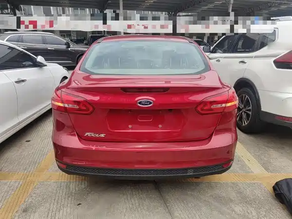 Ford Focus 2015