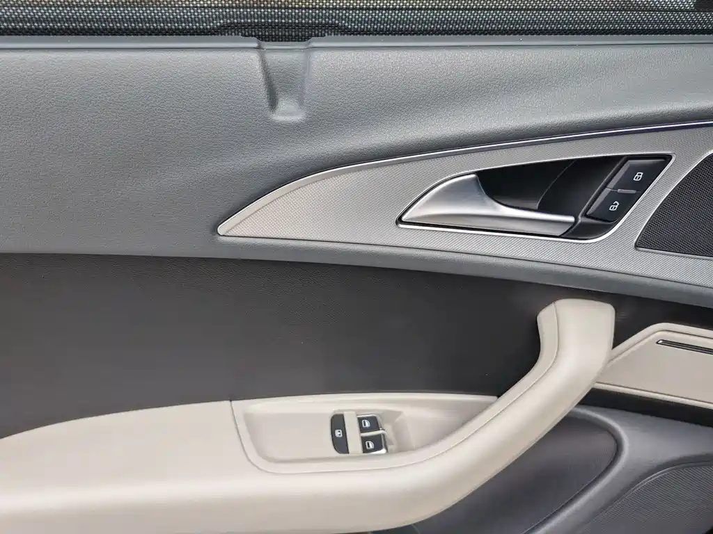 Audi A6L 2016 — фото 19