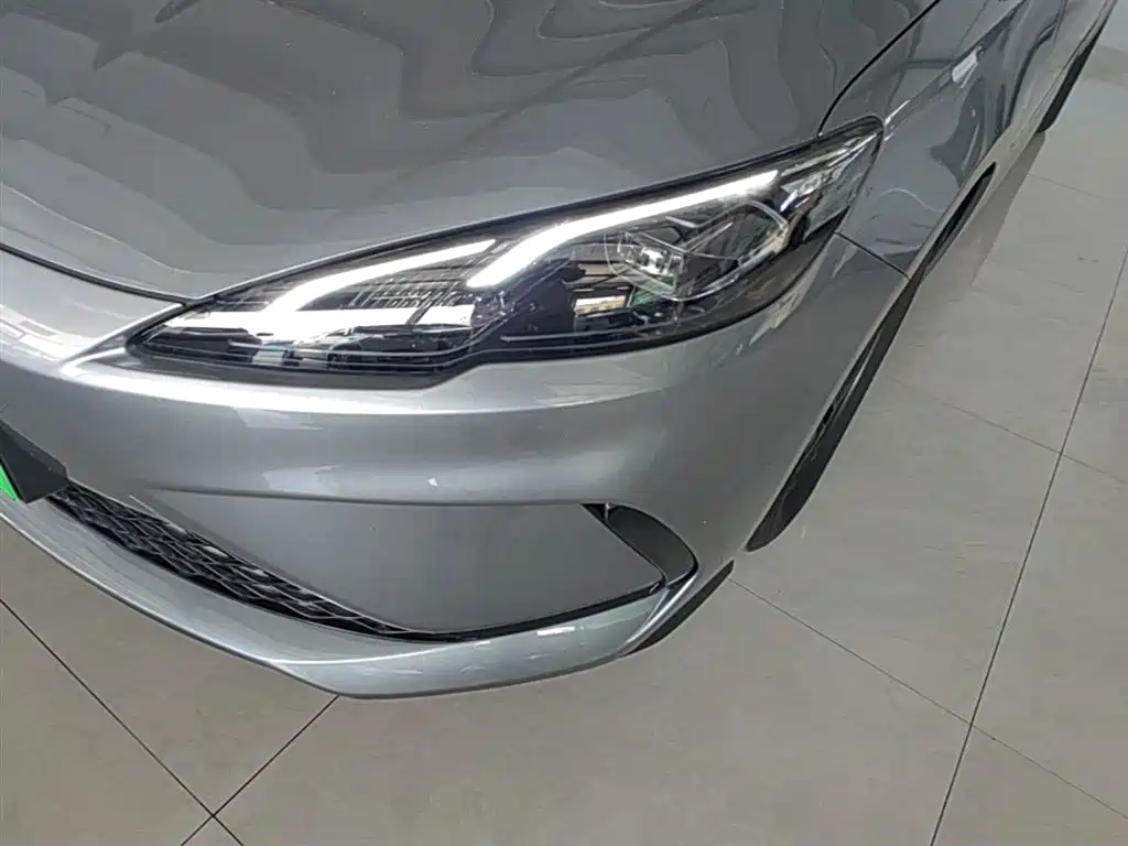 BYD Seal 05 DM-i 2025 — фото 24