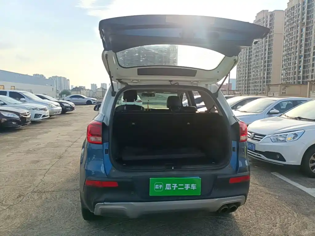Kia KX3 2016 — фото 19