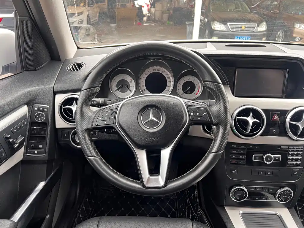 Mercedes-Benz GLK-Class 2013 — фото 12