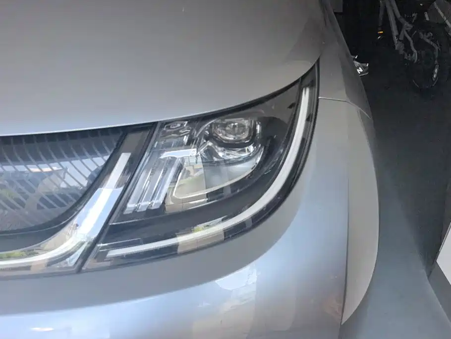 BYD Dolphin 2022