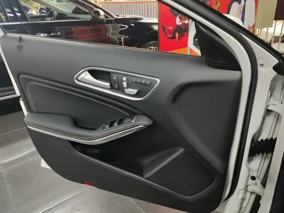 Mercedes-Benz GLA 2017