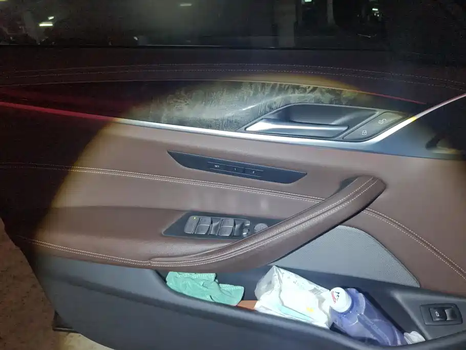 BMW 5 Series 2021