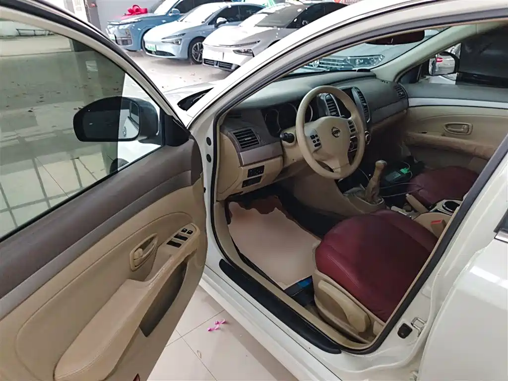 Nissan Sylphy 2017 — фото 16