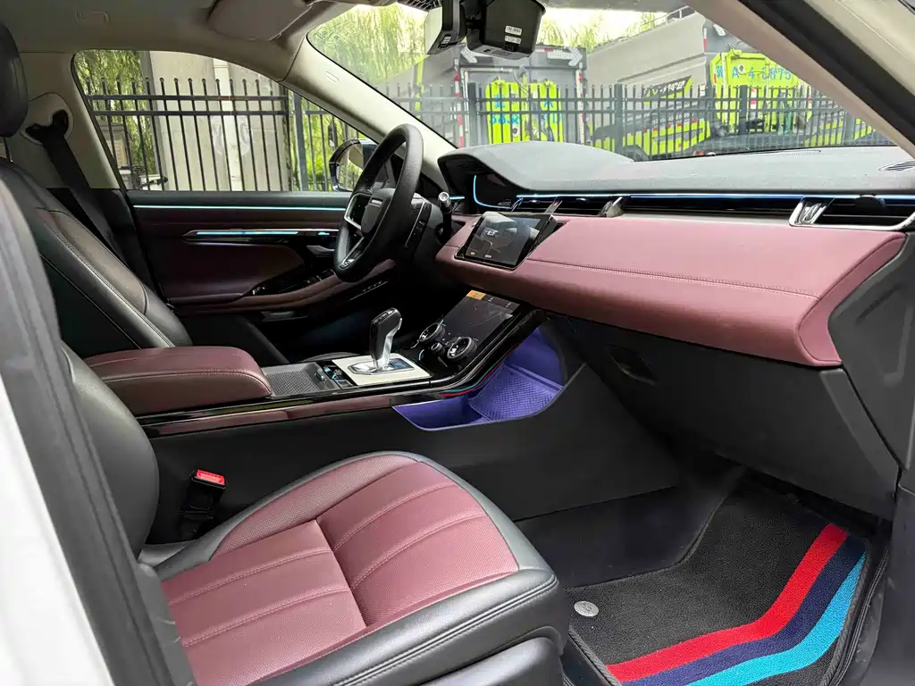 Land Rover Evoque 2023 — фото 14
