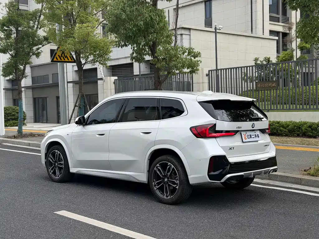 BMW X1 2024 — фото 5