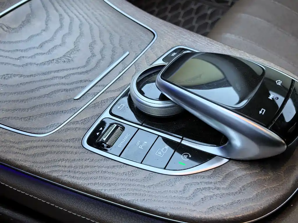 Mercedes-Benz E-Class 2018 — фото 15