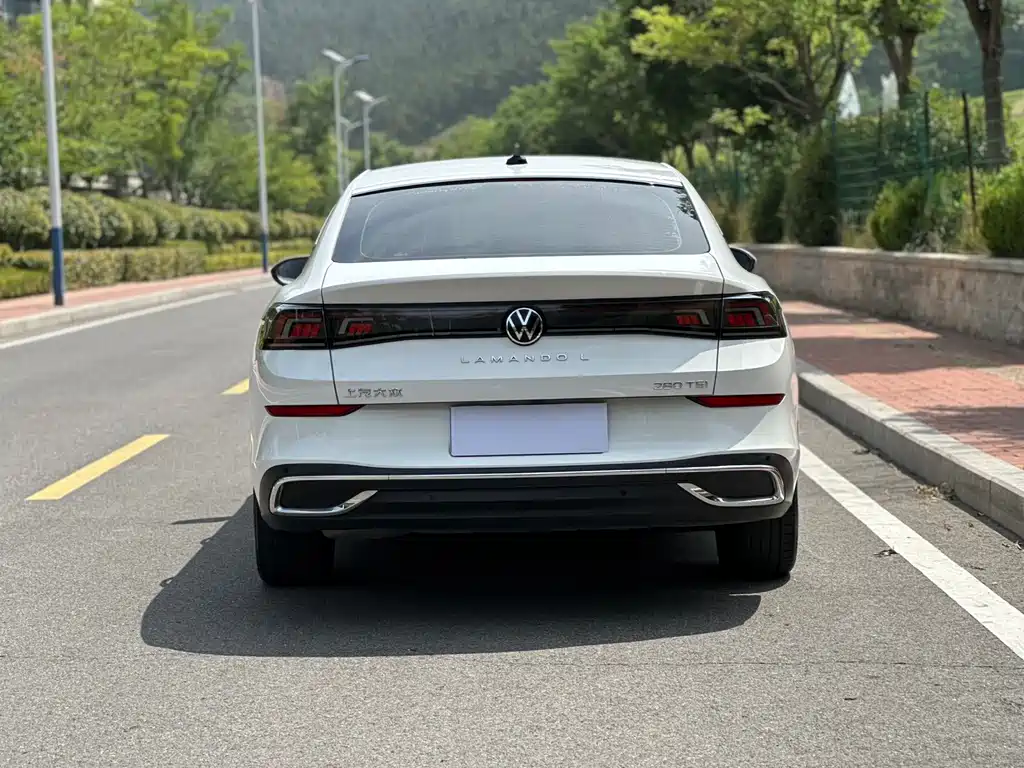 Volkswagen Lamando 2023
