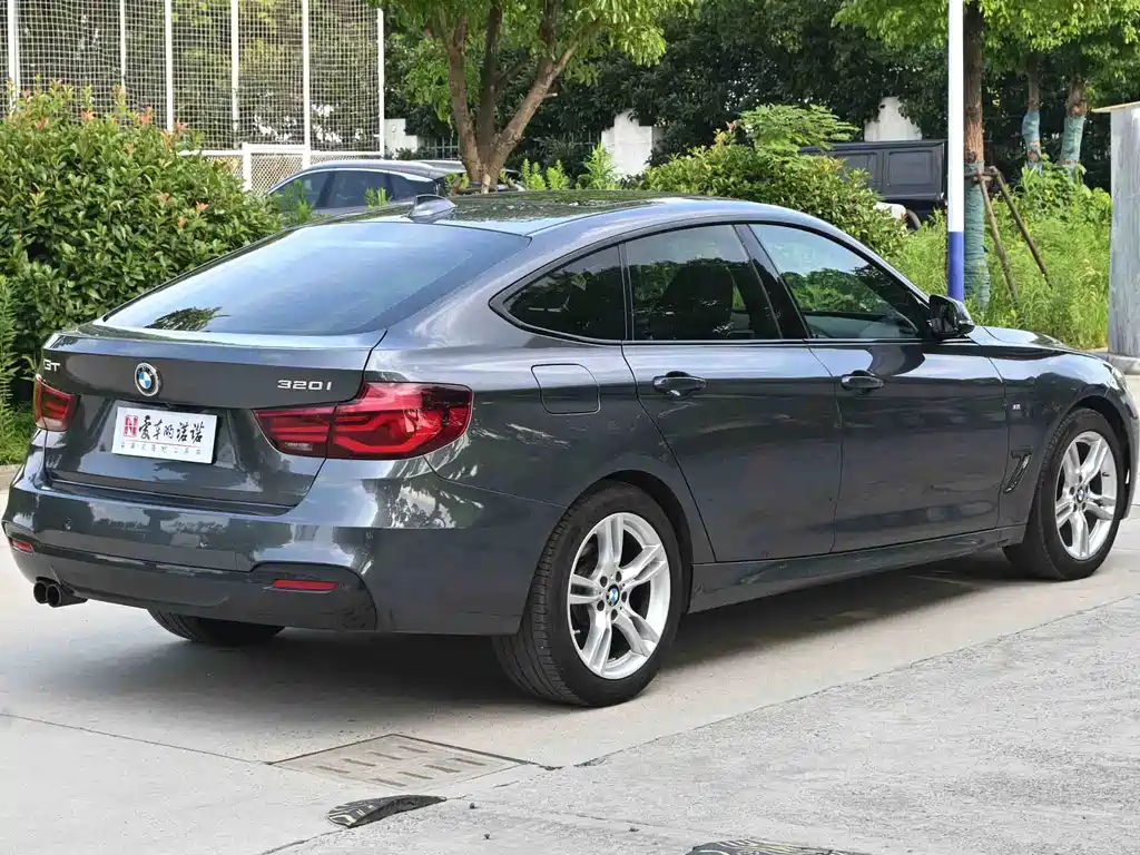 BMW 3 Series GT 2020 — фото 6