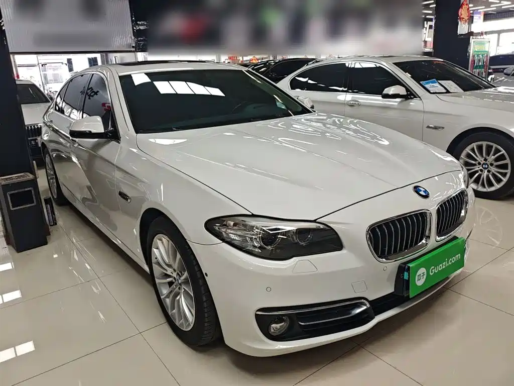 BMW 5 Series 2016 — фото 4
