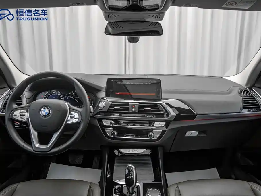BMW X3 2019 — фото 13