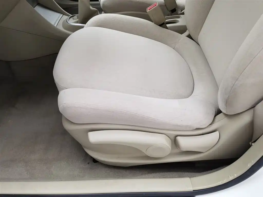 Nissan Sylphy 2015 — фото 20