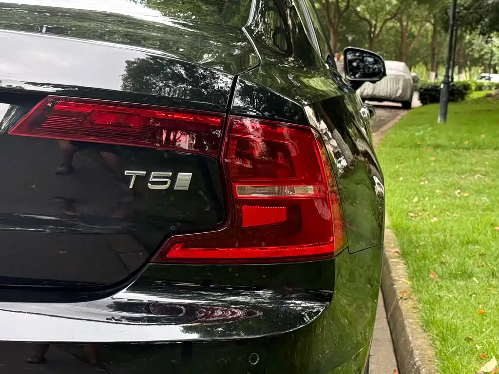 Volvo S90 2020 — фото 10