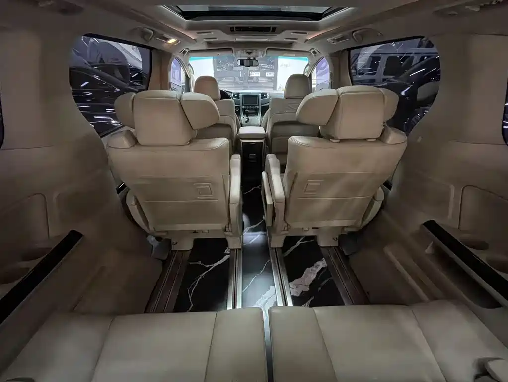 Toyota Alphard 2014 — фото 11