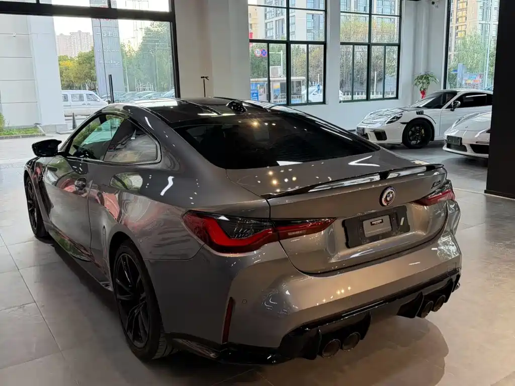 BMW M4 2023 — фото 23
