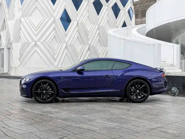 Bentley Continental 2022