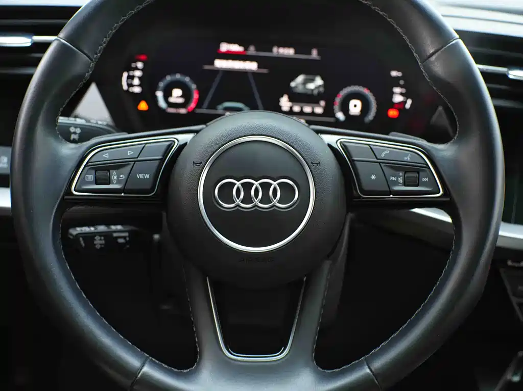 Audi A3 2023 — фото 22