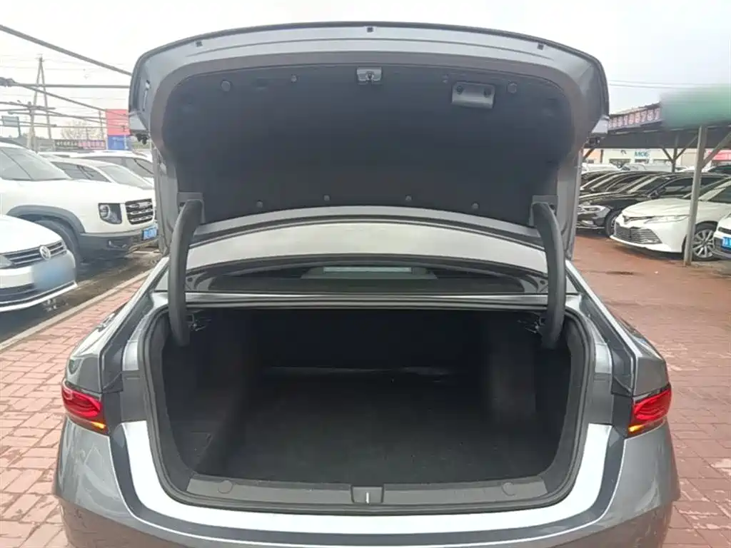 BYD Qin PLUS 2025 — фото 19