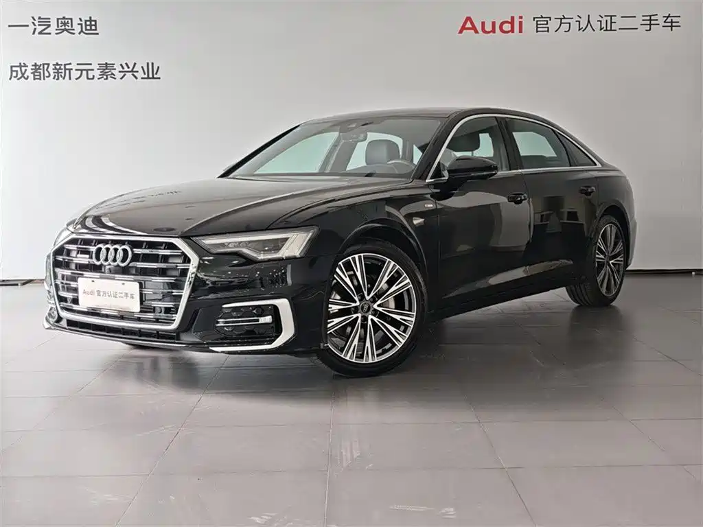Audi A6L 2025 — фото 1